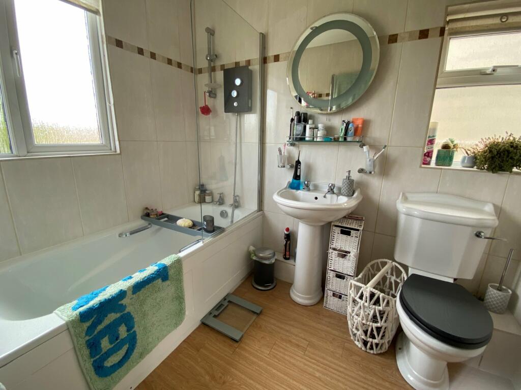 Additional property image - Downs View, Bradford On Avon