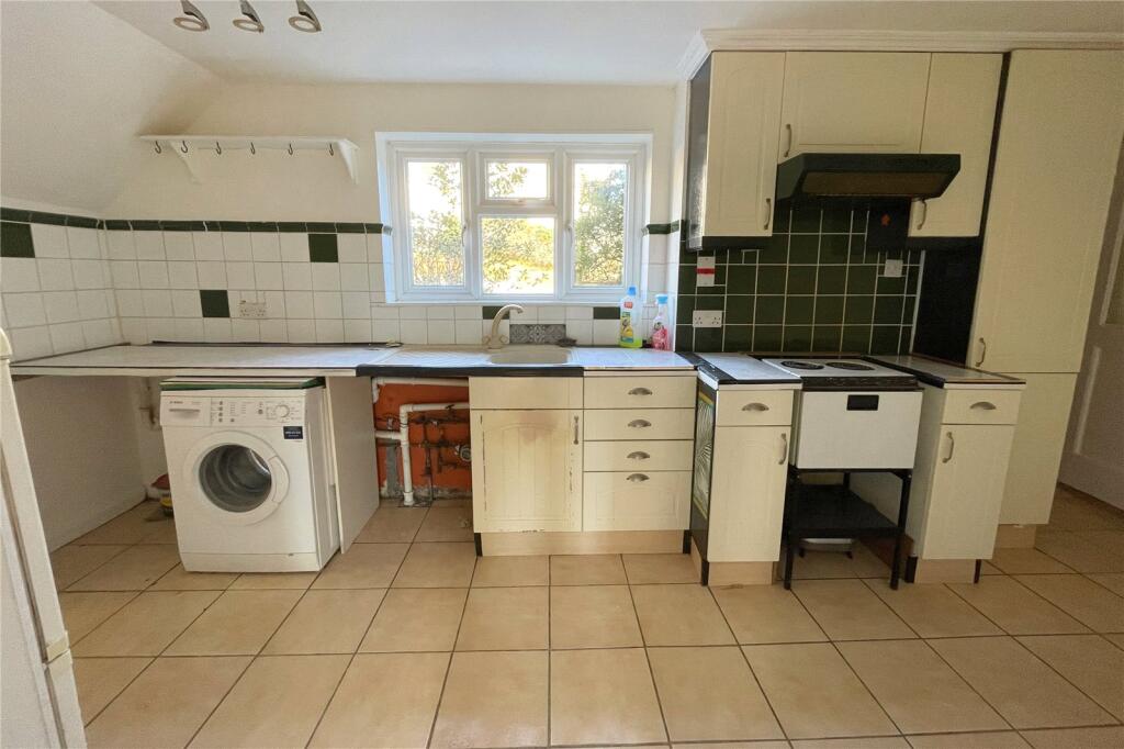 Additional property image - Kingsfield, Bradford On Avon