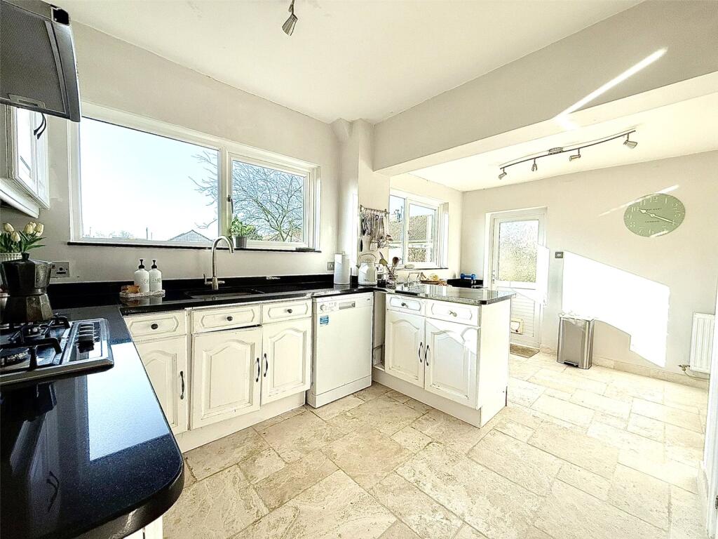 Additional property image - Huntingdon Rise, Bradford on Avon