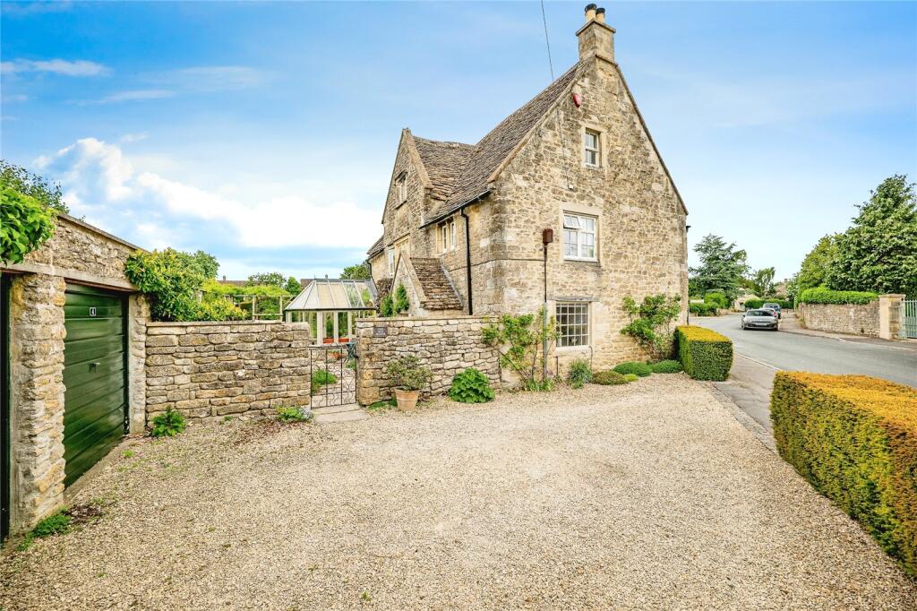 Main image of property: Budbury Place, Bradford-On-Avon