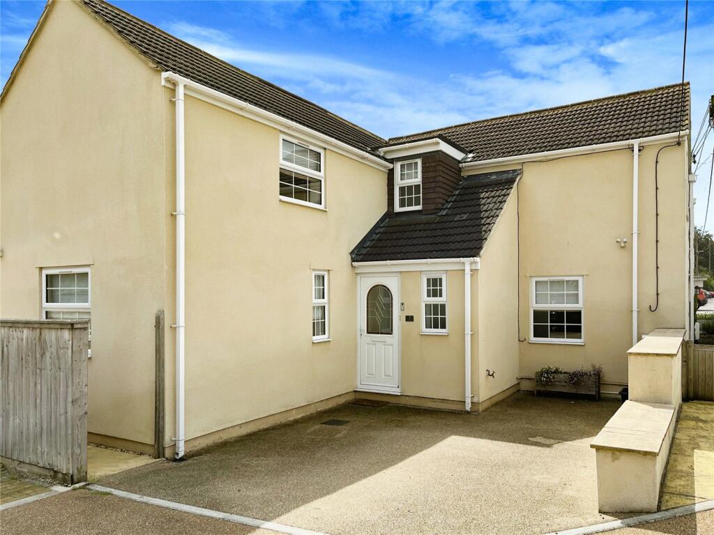 3 bedroom semidetached house for sale in Ham Cottages, Westbury, BA13