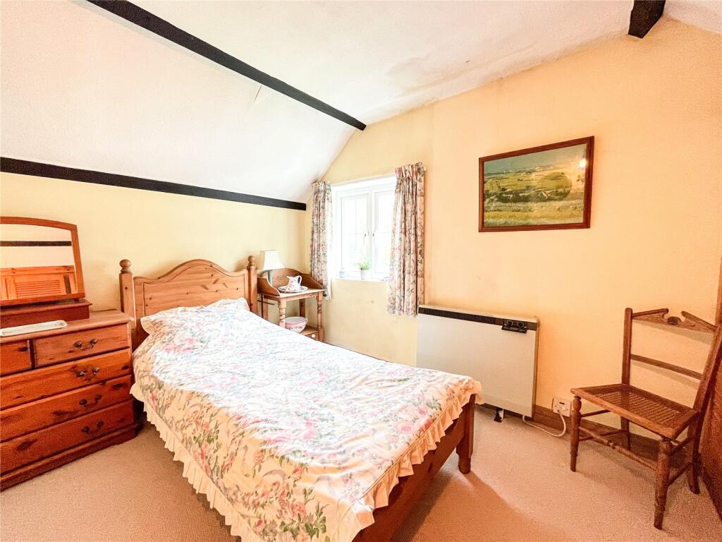 Additional property image - The Ball, Bratton