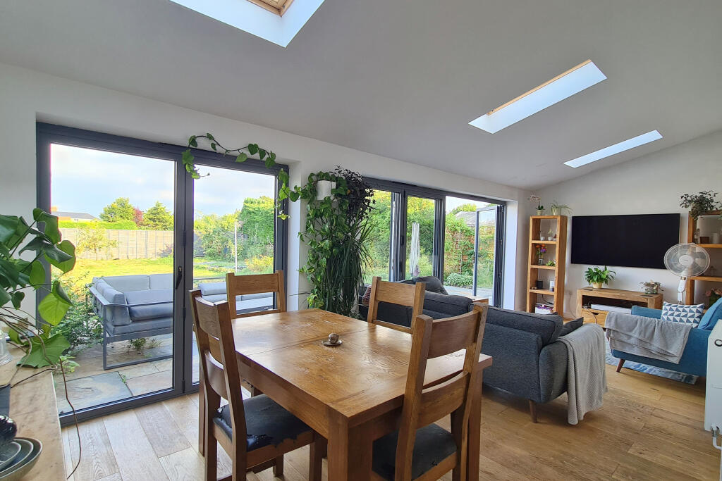 Additional property image - Highbury Park, Warminster