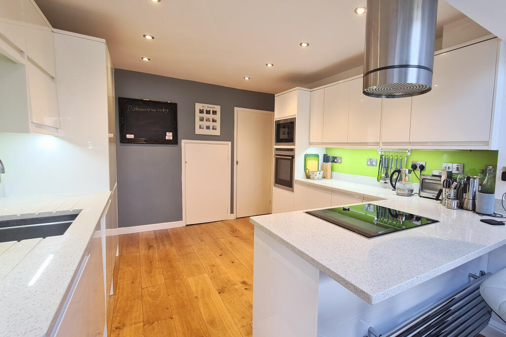 Additional property image - Highbury Park, Warminster