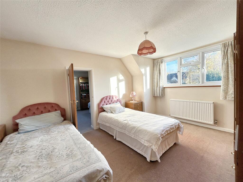 Additional property image - Victoria Road, Warminster