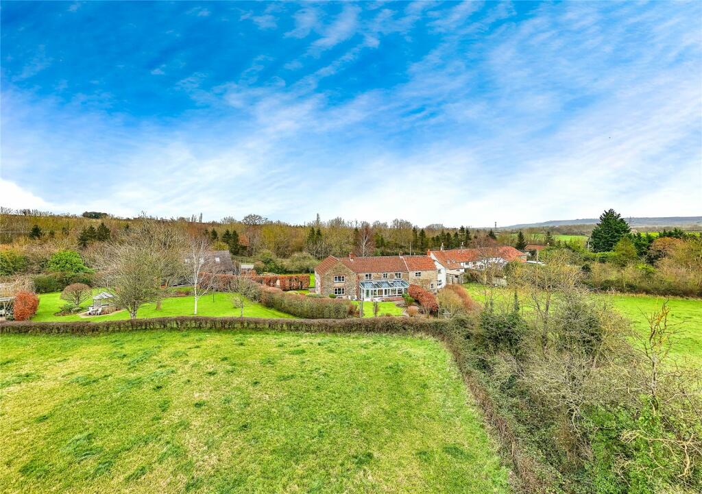 Additional property image - Hillier Cottages, Standerwick