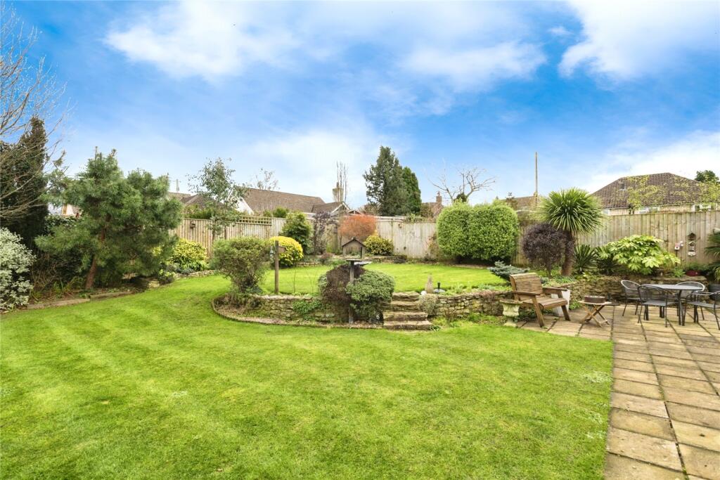 Additional property image - Lanhams Close