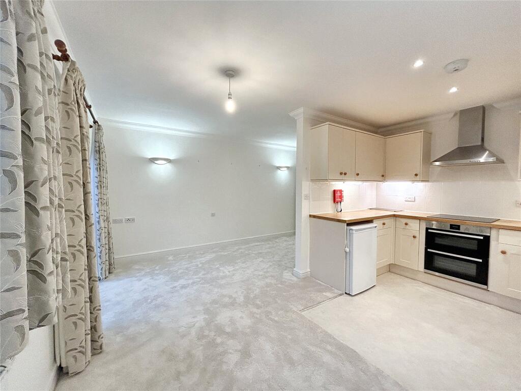 Additional property image - Weaver House, Chantry Court
