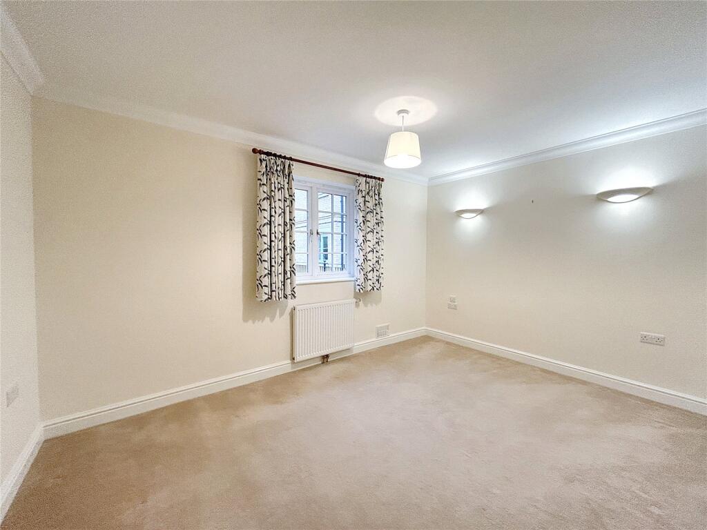 Additional property image - Weaver House, Chantry Court