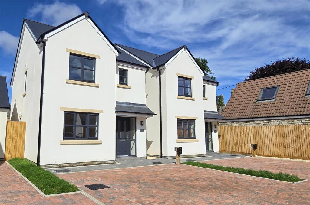 Main image of property: The Robins, Frome