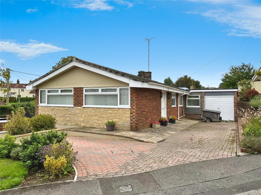 Main image of property: Broadway, Warminster