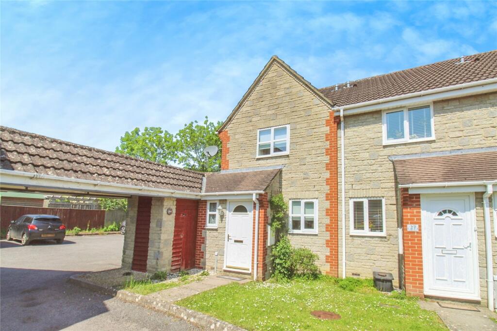 2 bedroom end of terrace house for sale in Saunders Grove, Corsham, SN13