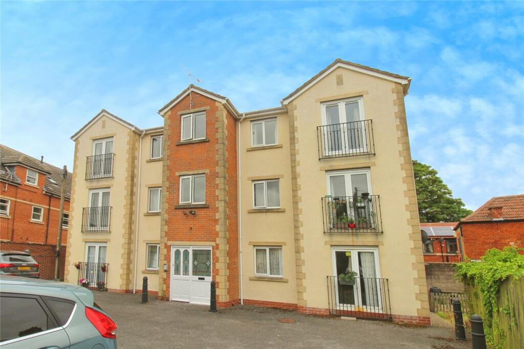 2 bedroom apartment for sale in Silver Thorne Barton, Trowbridge, BA14