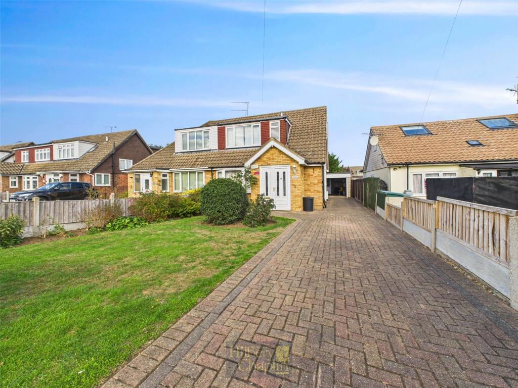 Main image of property: Victoria Road, Laindon, Basildon, Essex, SS15