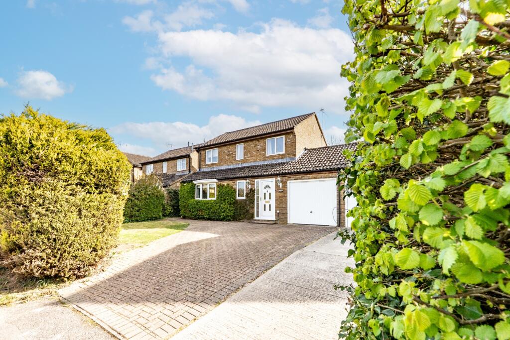 Main image of property: Corbett Road, Carterton, Oxfordshire, OX18