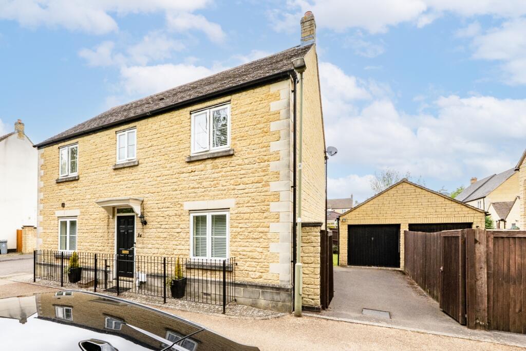 Main image of property: Brome Way, Carterton, Oxfordshire, OX18