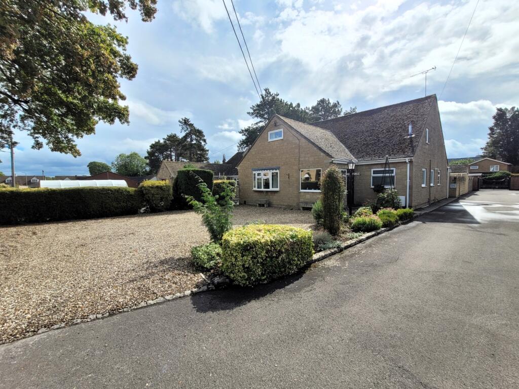 Main image of property: Arkell Avenue, Carterton, Oxfordshire, OX18