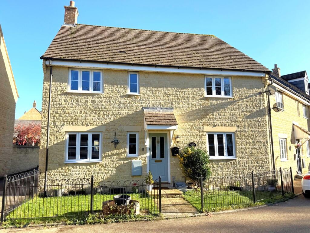 Main image of property: Stocks Lane, Carterton, Oxfordshire, OX18