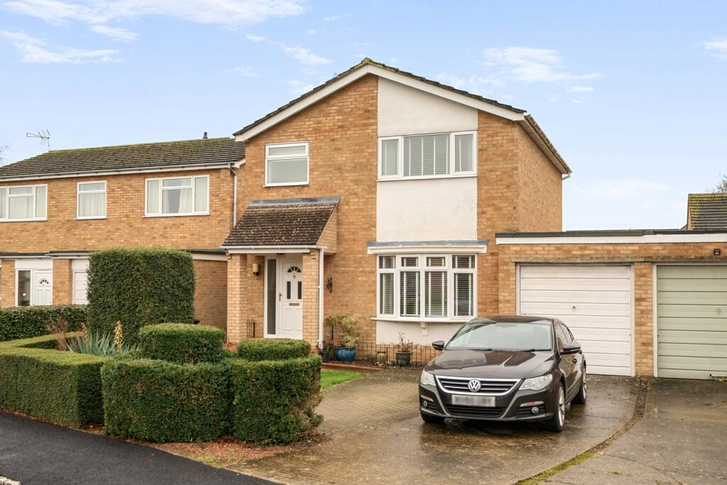 Main image of property: St. Johns Drive, Carterton, Oxfordshire, OX18