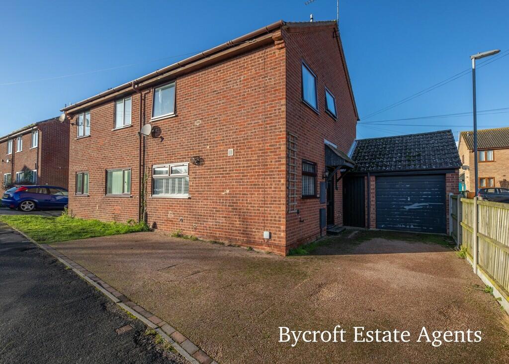 3 bedroom semidetached house for sale in Royal Thames Road, Caisteron