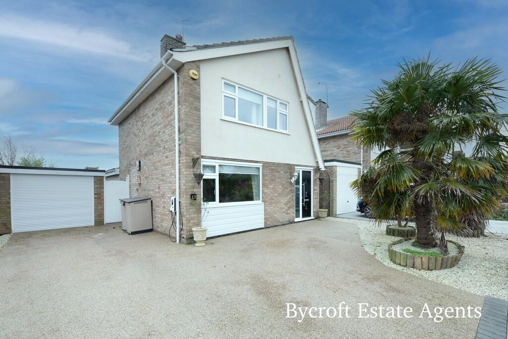 3 bedroom detached house for sale in Conifer Close, Ormesby, NR29