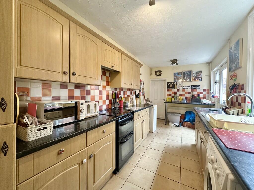 4 bedroom terraced house for sale in Palgrave Road, Great Yarmouth, NR30