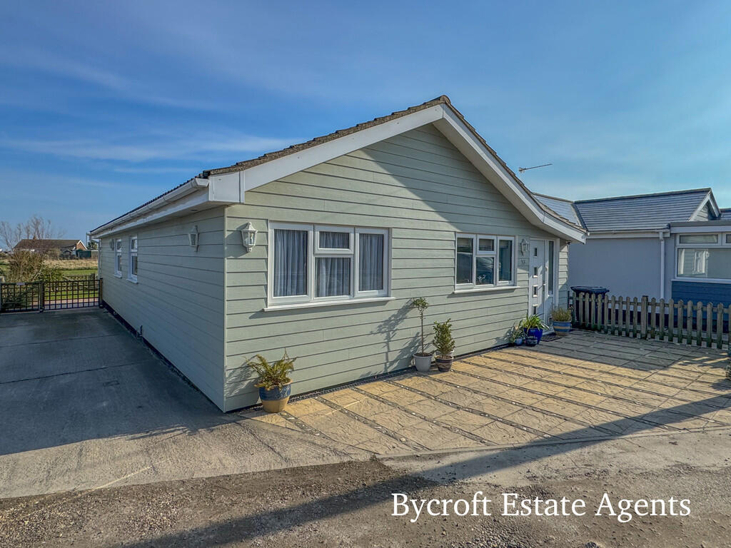 3 bedroom detached bungalow