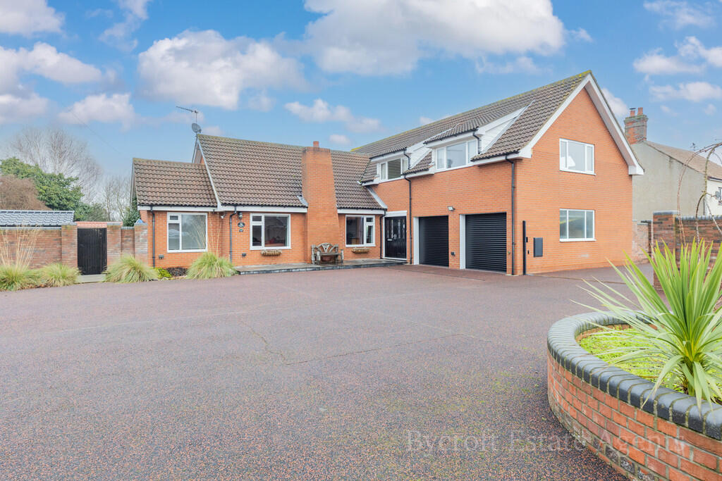 Main image of property: Yarmouth Road, Ormesby