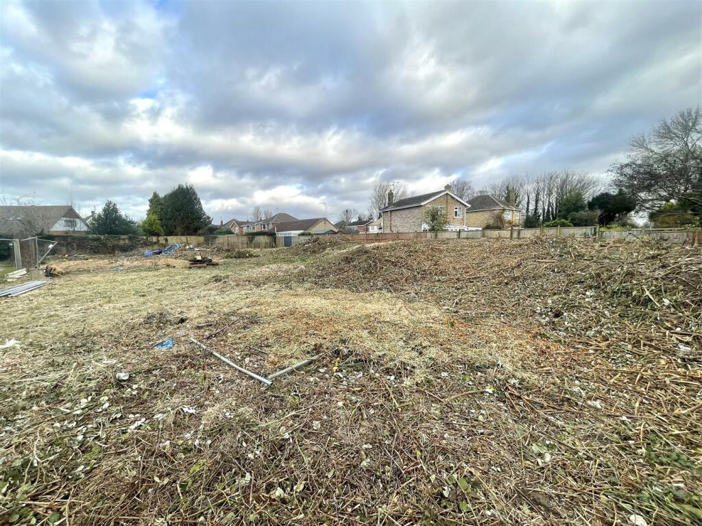 Plot for sale in Plot 2, Grange Court, Grange Drive, Spalding, PE11