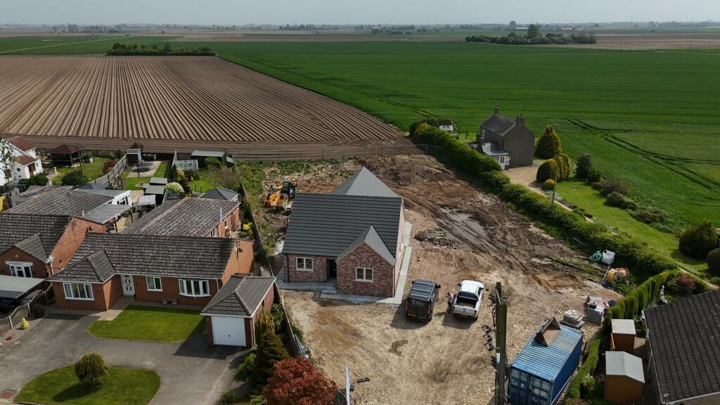 3 bedroom detached bungalow for sale in Plot 1, 359 Broadgate, Weston