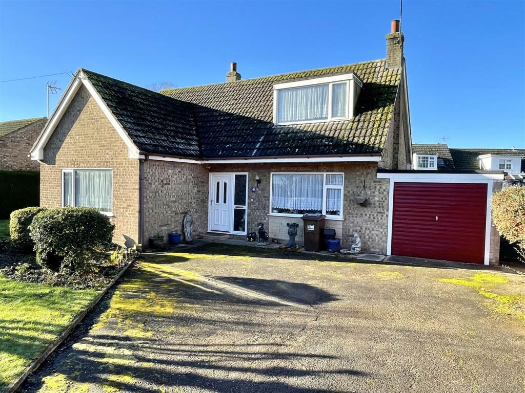 4 bedroom chalet for sale in Harrox Road, Moulton, Spalding, PE12