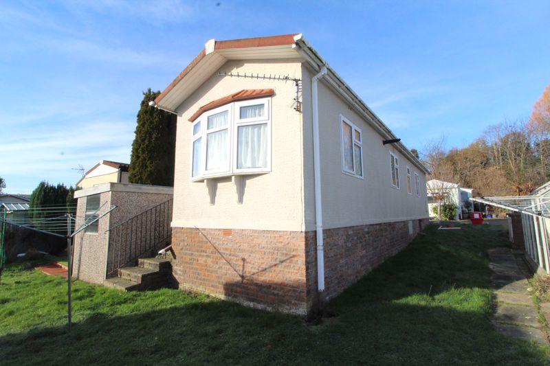 2 bedroom park home for sale in Woodlands Park, Almondsbury, BS32