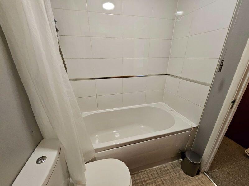 Additional property image - Paddock Close, Bristol