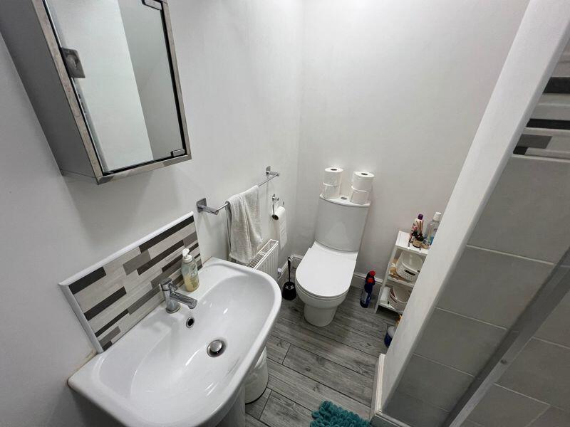 Additional property image - Chelford Grove, Bristol