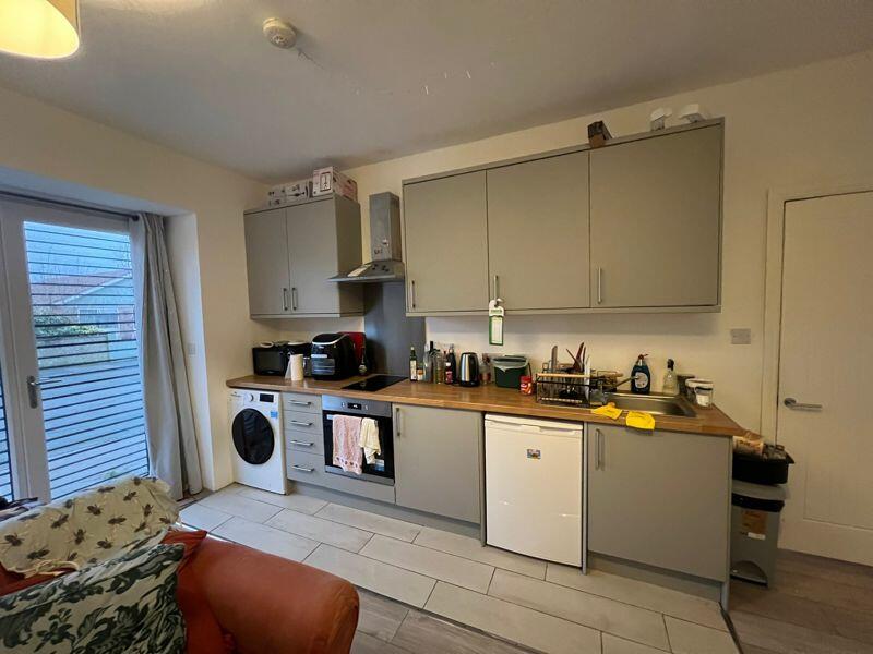 Additional property image - Chelford Grove, Bristol