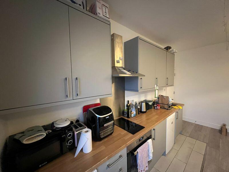 Additional property image - Chelford Grove, Bristol