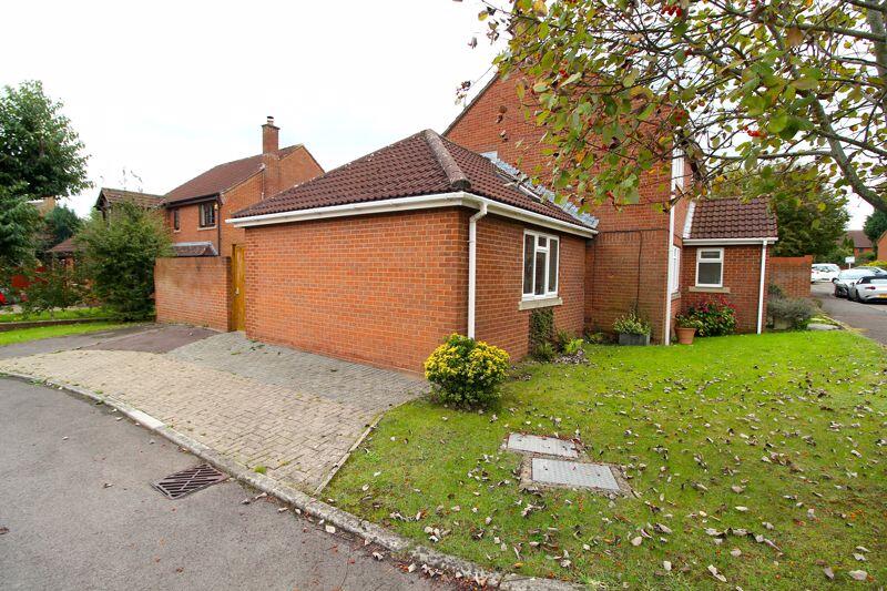 Additional property image - Grange Close, Bradley Stoke