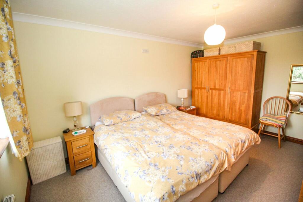 3 bedroom bungalow for sale in Cookbury, Holsworthy, EX22