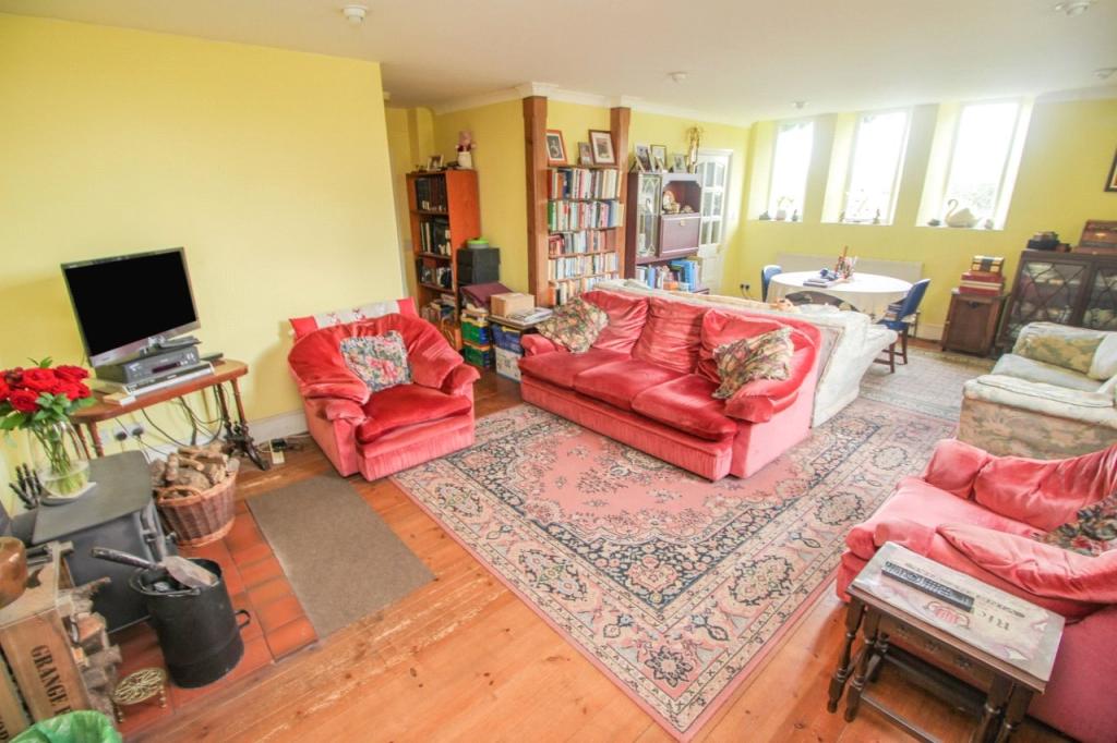 2 bedroom detached house for sale in Clawton, Holsworthy, EX22