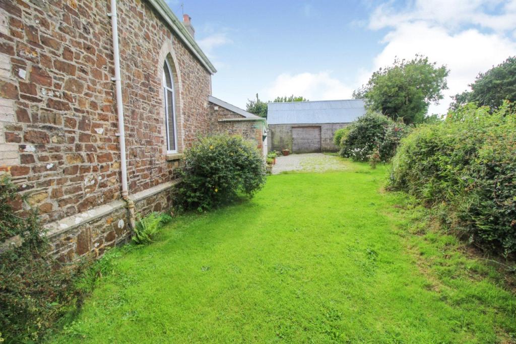 2 bedroom detached house for sale in Clawton, Holsworthy, EX22