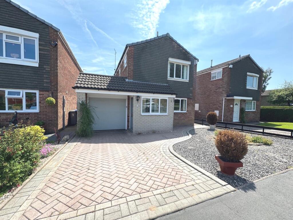 Main image of property: Badger Grove, Meir Park, Stoke-On-Trent