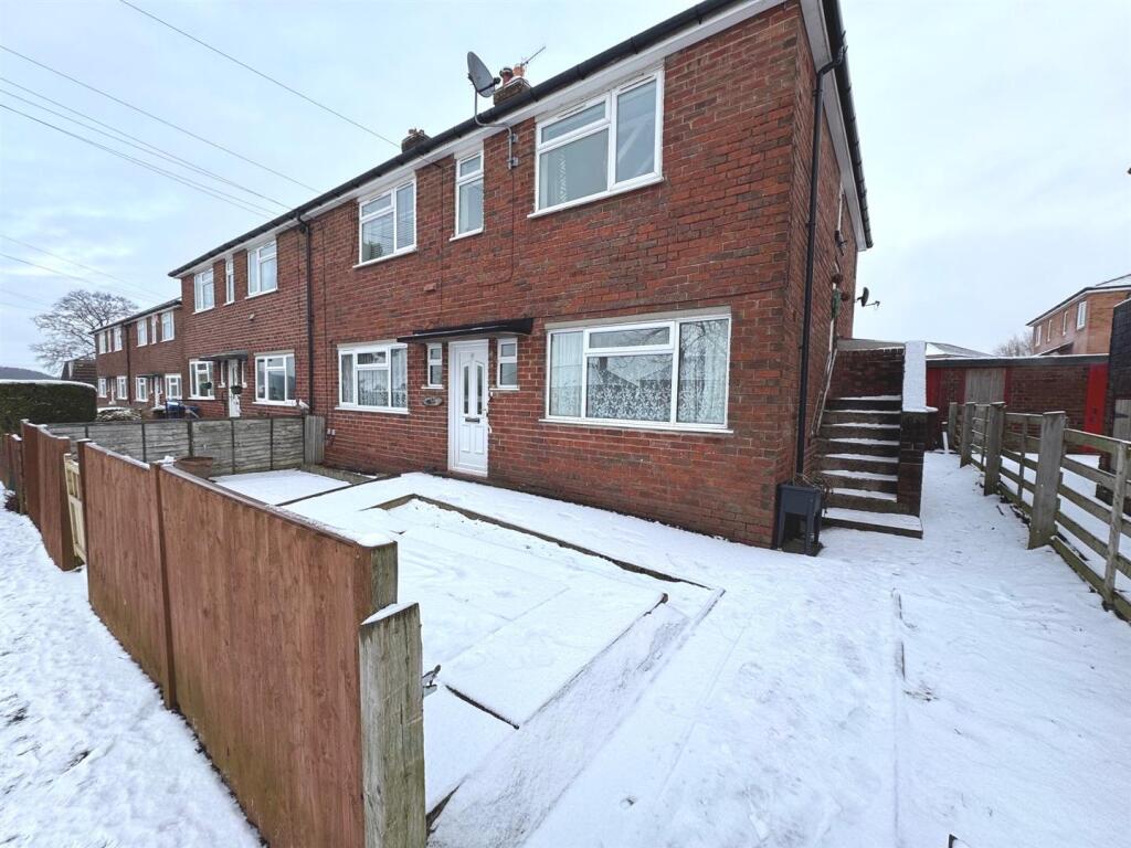 Main image of property: 13 Queens Drive Leek