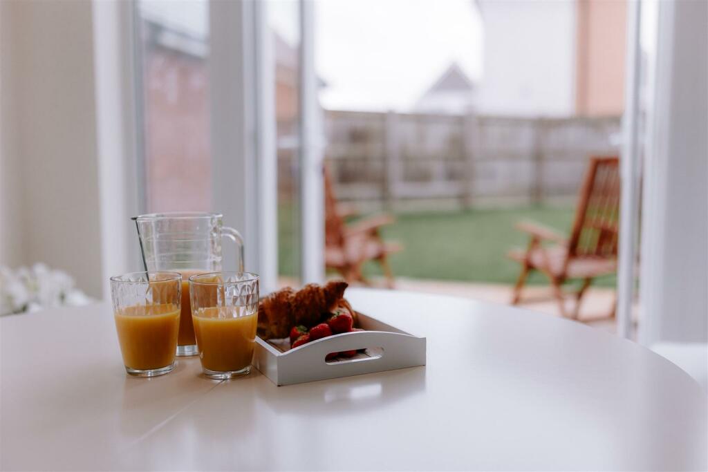 Additional property image - Immaculate detached Redrow property on prized cul-de-sac