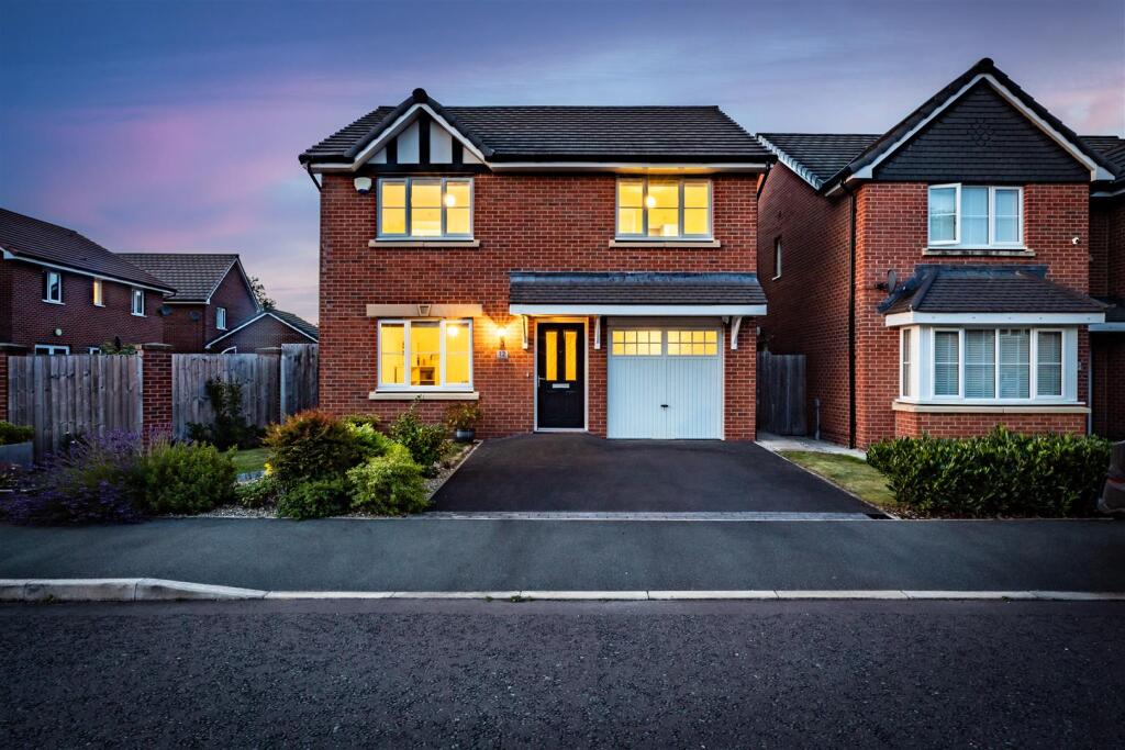 Main image of property: Superb detached four bedroom property on a quiet cul-de-sac