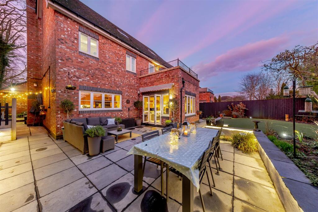 Main image of property: Dunham Court, Hartford