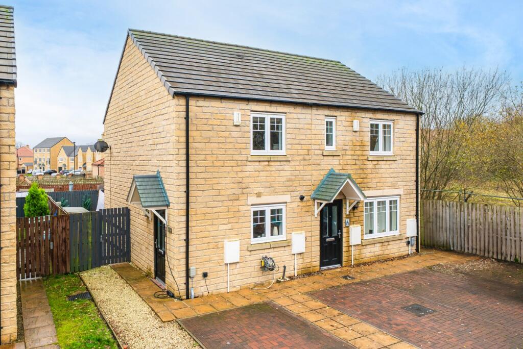 Main image of property: Parcevall Close, Beckwithshaw, Harrogate, North Yorkshire, HG3