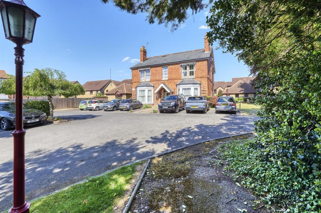 Main image of property: Park Road, Rushden
