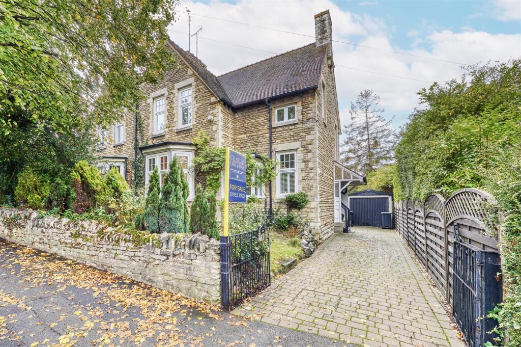 Main image of property: Wellingborough Road, Rushden