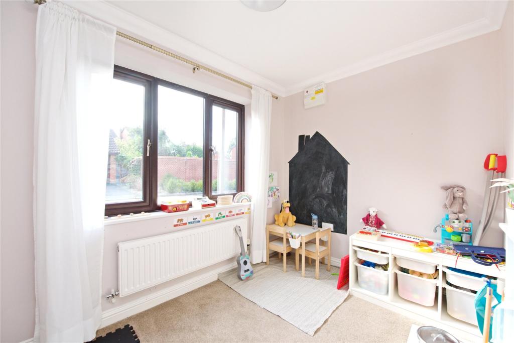 5 bedroom detached house for sale in Stubbs Field, Shenley Brook End