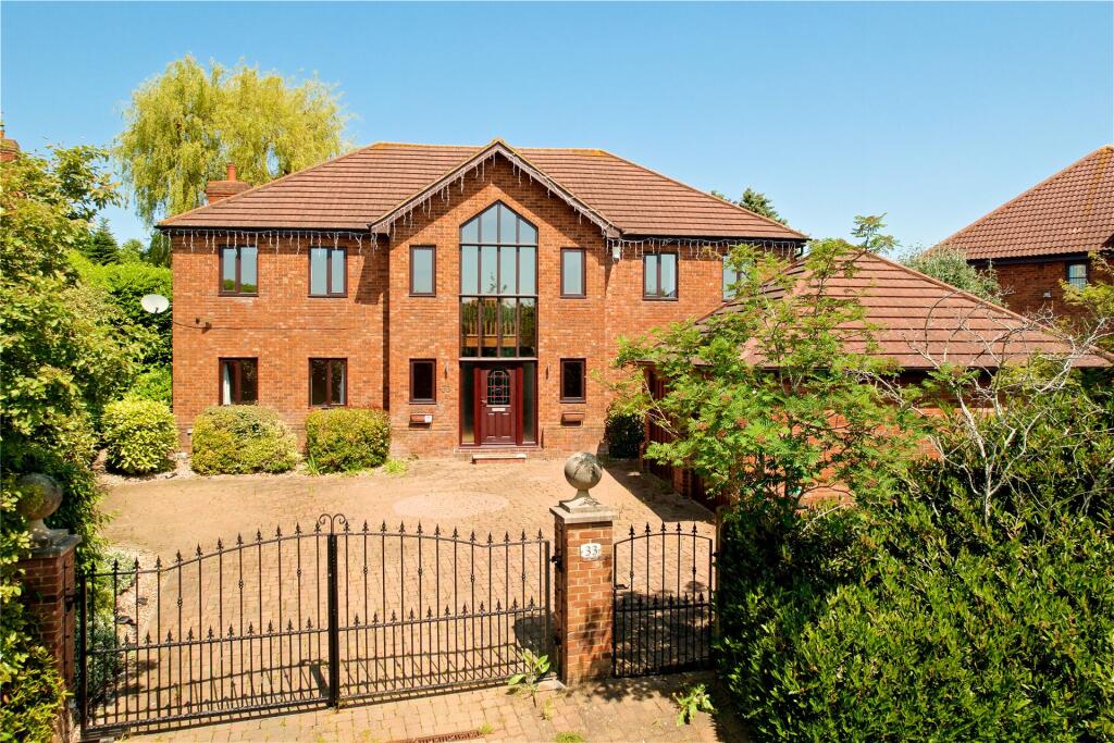 Main image of property: Gregories Drive, Wavendon Gate, Milton Keynes, Buckinghamshire, MK7